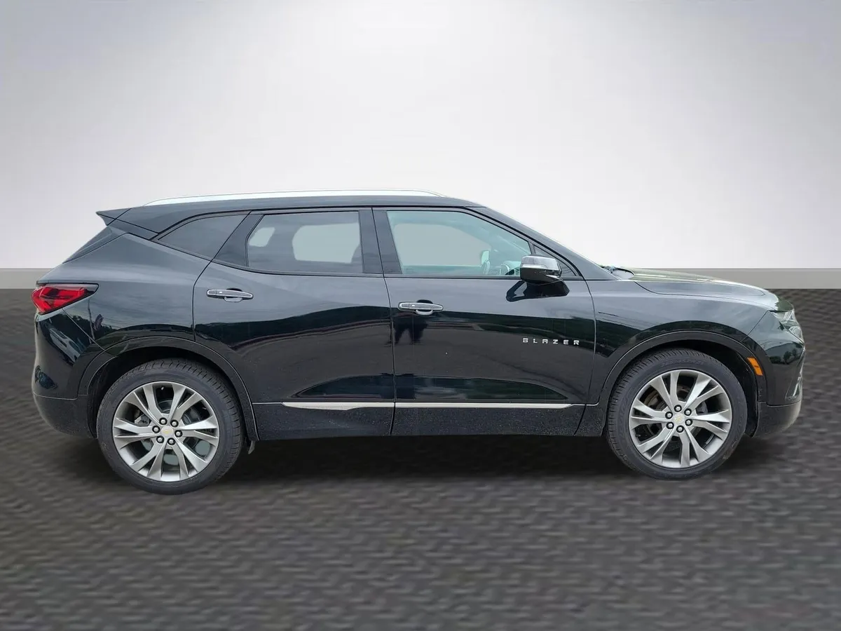 2020 Chevrolet Blazer Premier thumbnail 4