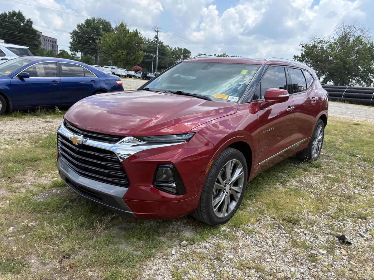 2020 Chevrolet Blazer Premier thumbnail 3