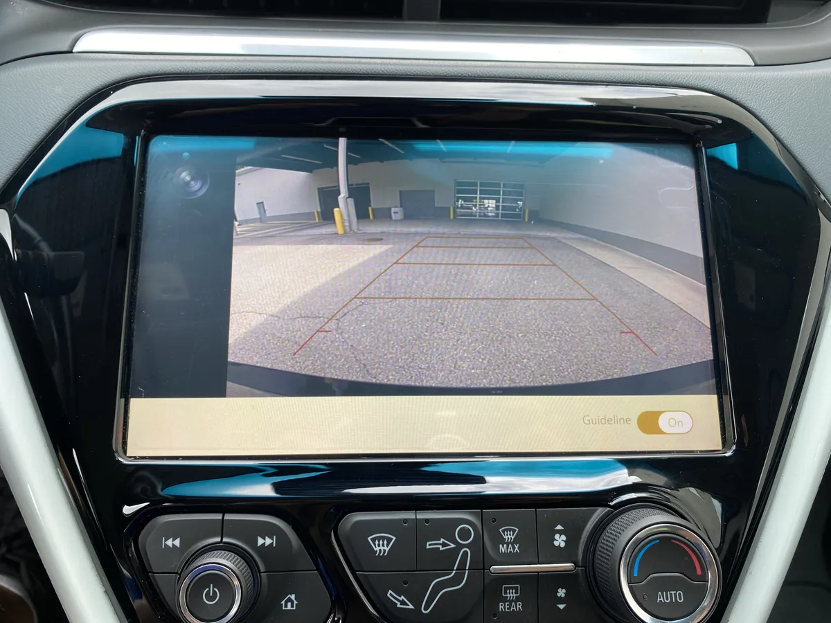 2020 Chevrolet Bolt EV LT thumbnail 26