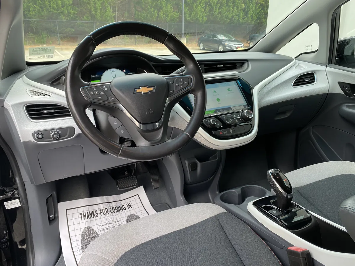 2020 Chevrolet Bolt EV LT thumbnail 31