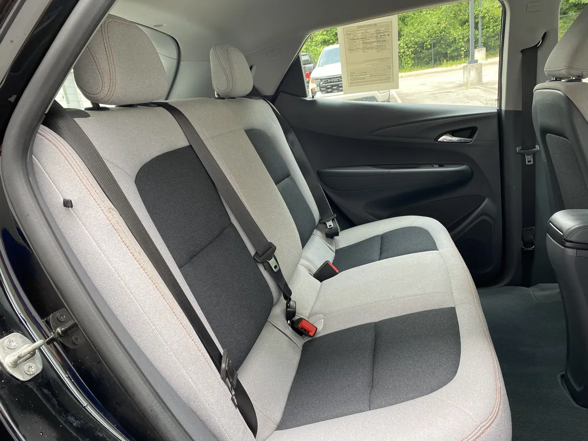 2020 Chevrolet Bolt EV LT thumbnail 33