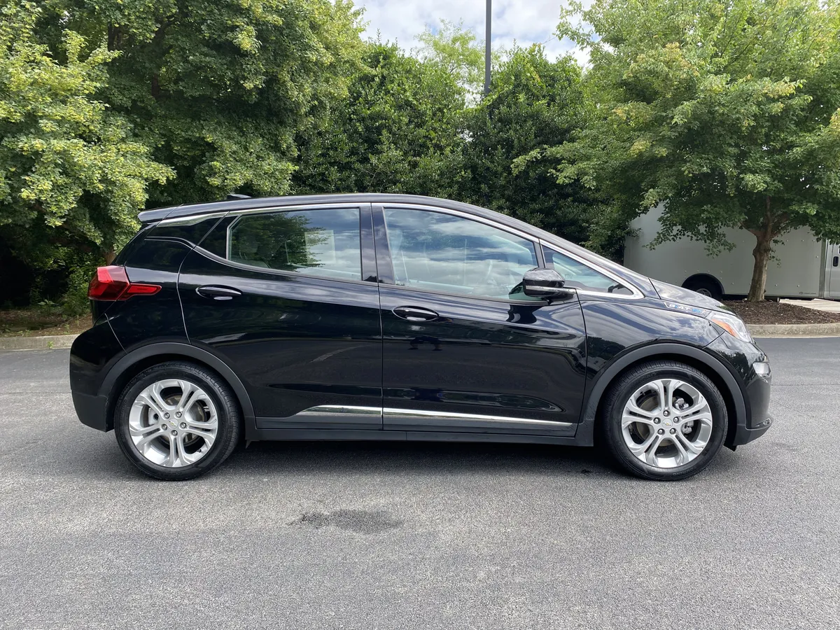 2020 Chevrolet Bolt EV LT thumbnail 9