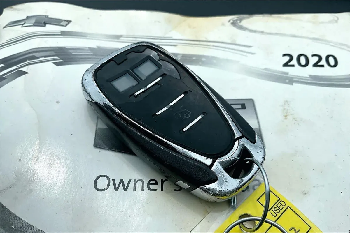 2020 Chevrolet Camaro 1LT thumbnail 14