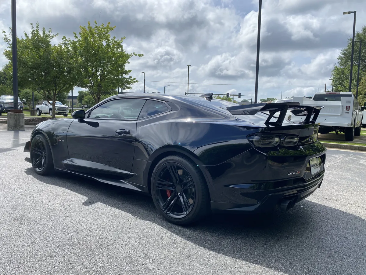 2020 Chevrolet Camaro ZL1 thumbnail 6