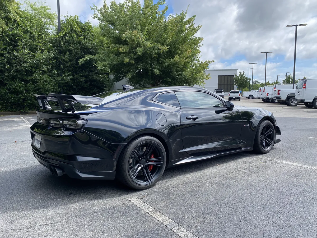 2020 Chevrolet Camaro ZL1 thumbnail 8