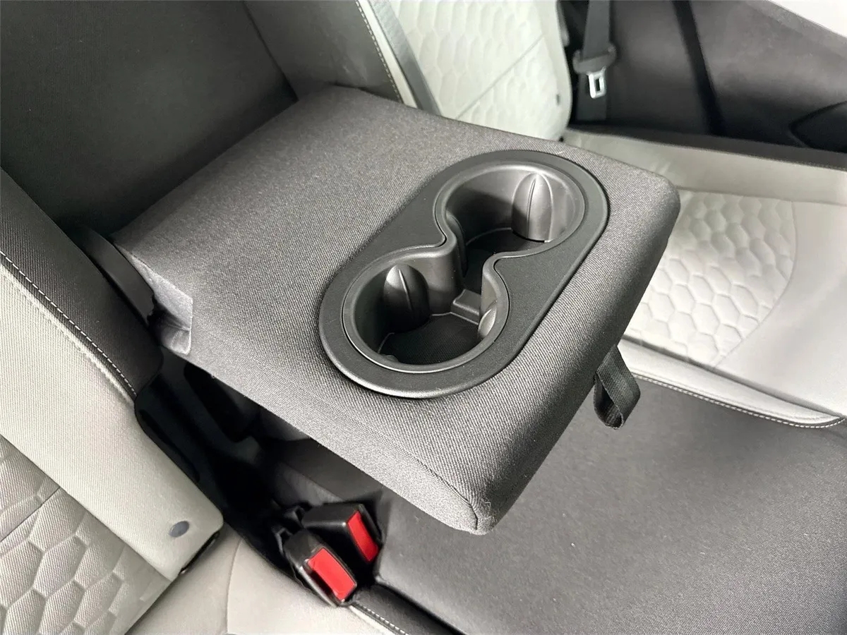 2020 Chevrolet Equinox LS thumbnail 37