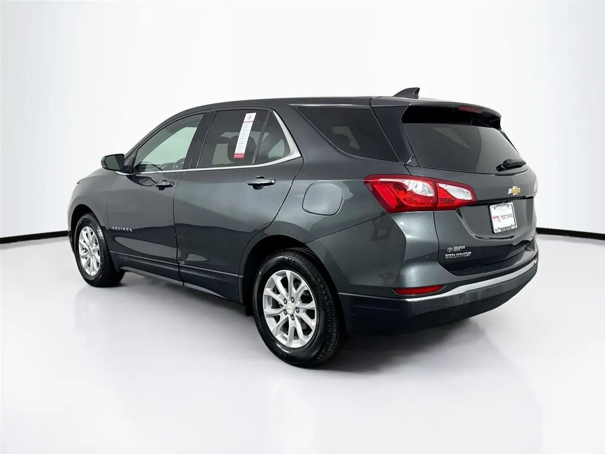 2020 Chevrolet Equinox LT thumbnail 11