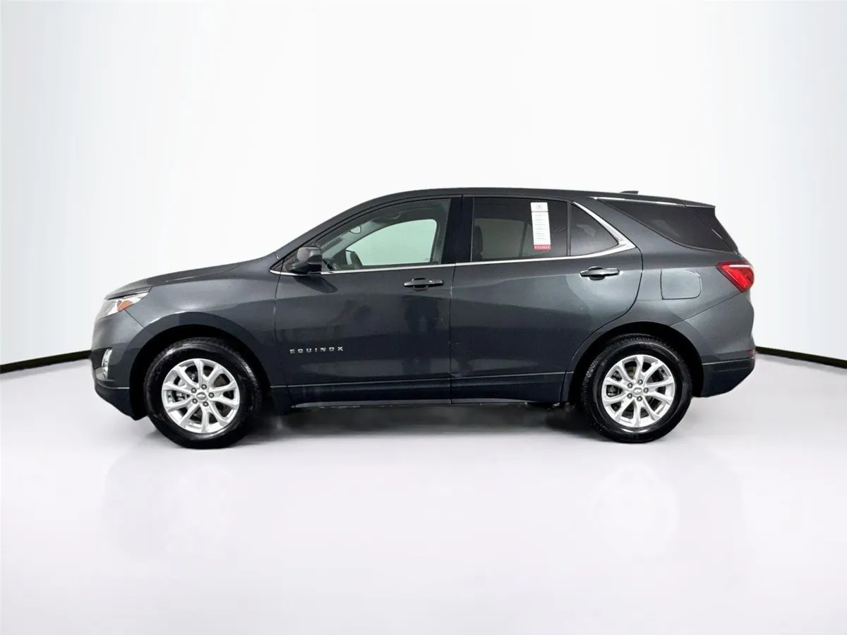 2020 Chevrolet Equinox LT thumbnail 12