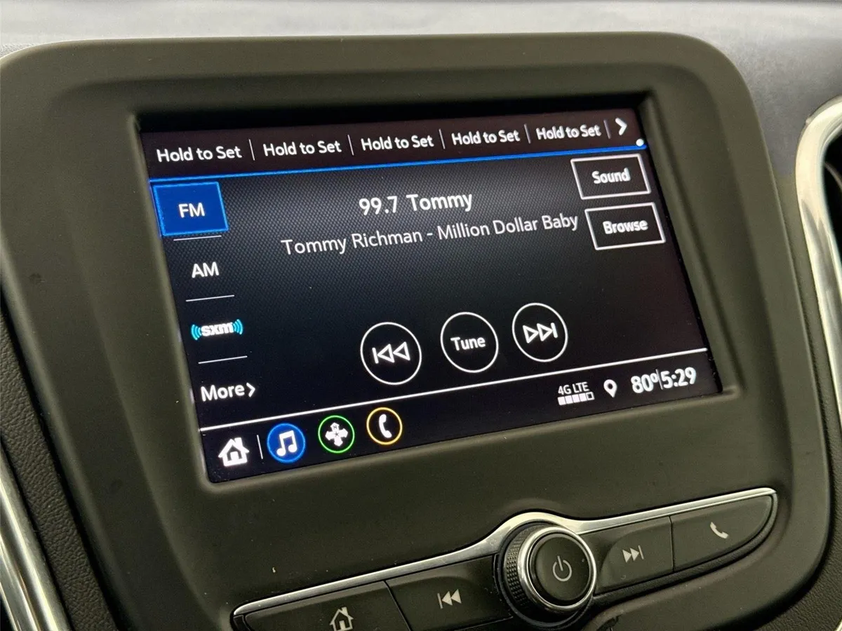 2020 Chevrolet Equinox LT thumbnail 21