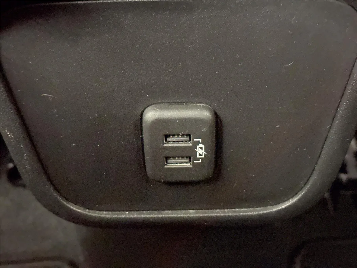 2020 Chevrolet Equinox LT thumbnail 33
