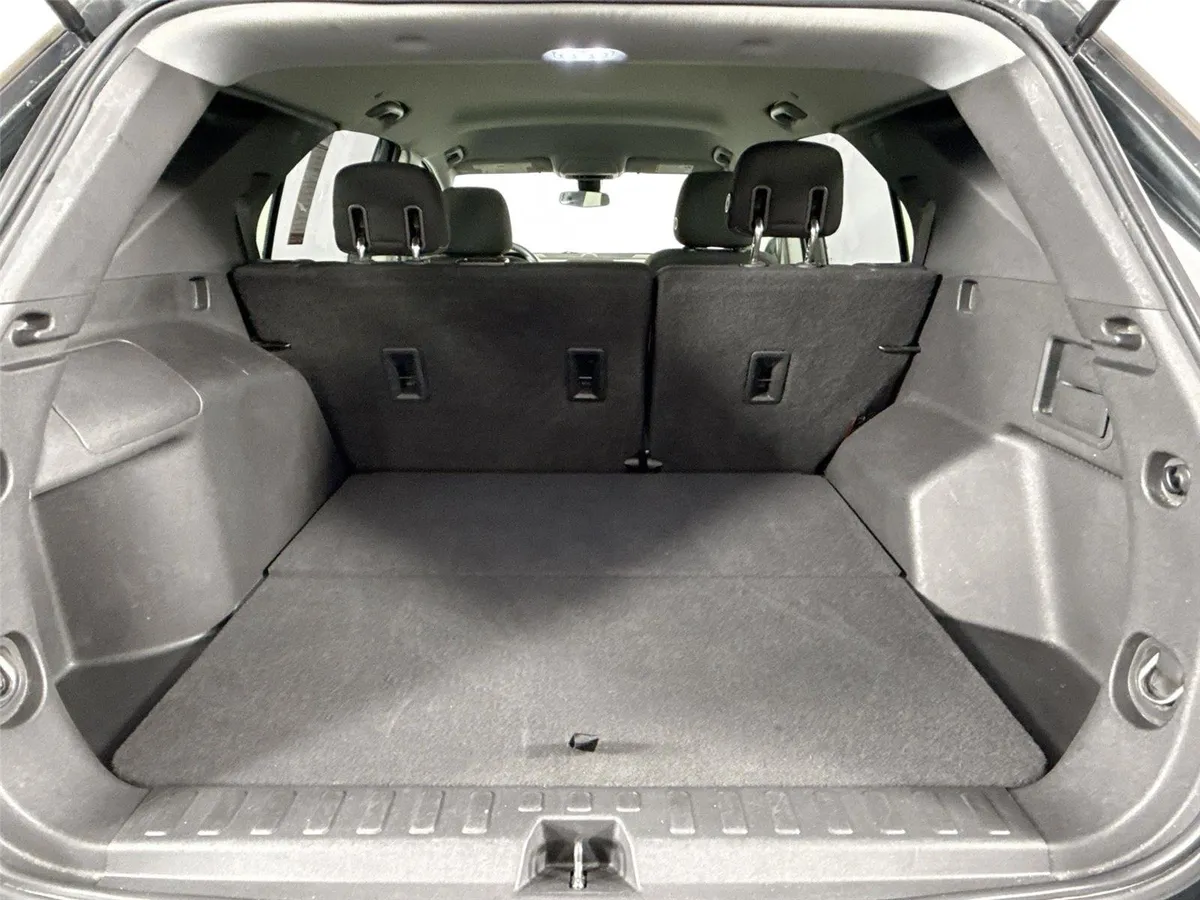 2020 Chevrolet Equinox LT thumbnail 34