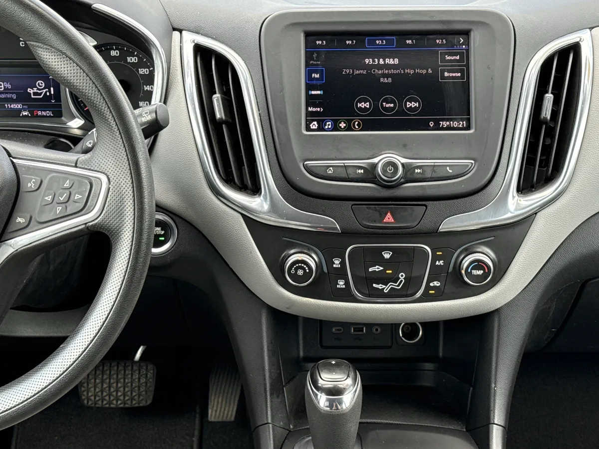 2020 Chevrolet Equinox LT thumbnail 27