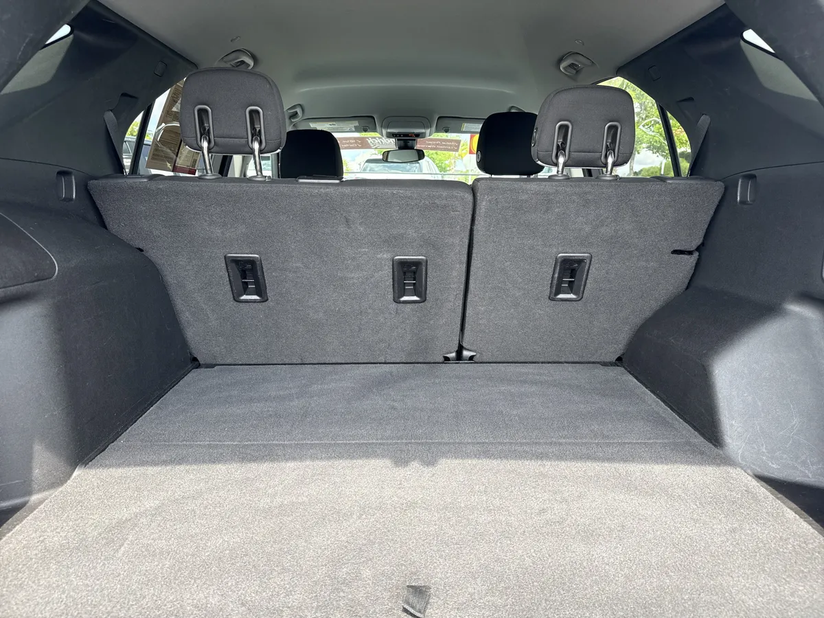 2020 Chevrolet Equinox LT thumbnail 29