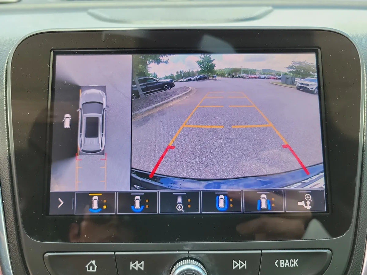 2020 Chevrolet Equinox Premier w/2LZ thumbnail 18