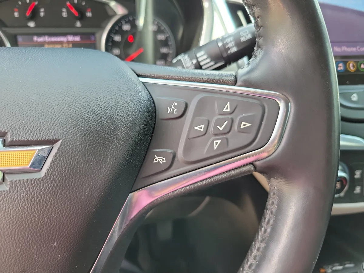 2020 Chevrolet Equinox Premier w/2LZ thumbnail 23