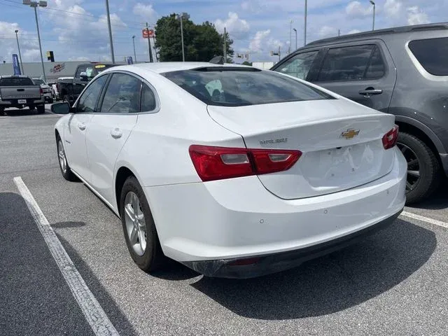 2020 Chevrolet Malibu LS thumbnail 6
