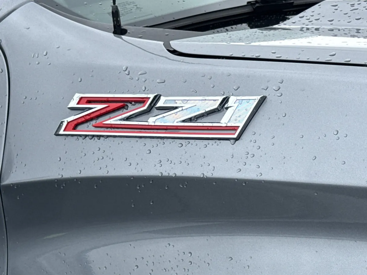2020 Chevrolet Silverado 1500 RST thumbnail 4