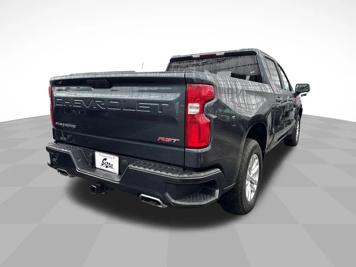 2020 Chevrolet Silverado 1500 RST thumbnail 7