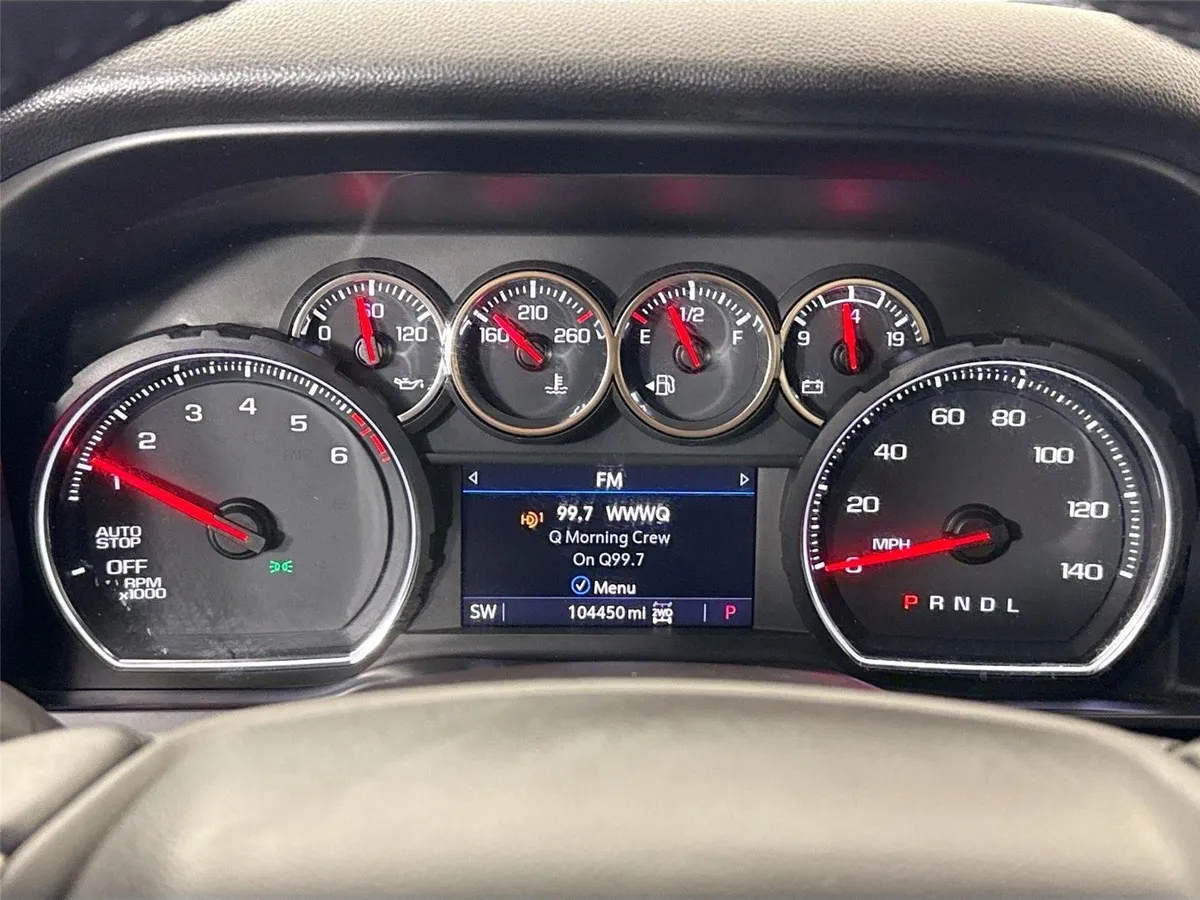 2020 Chevrolet Silverado 1500 RST thumbnail 18