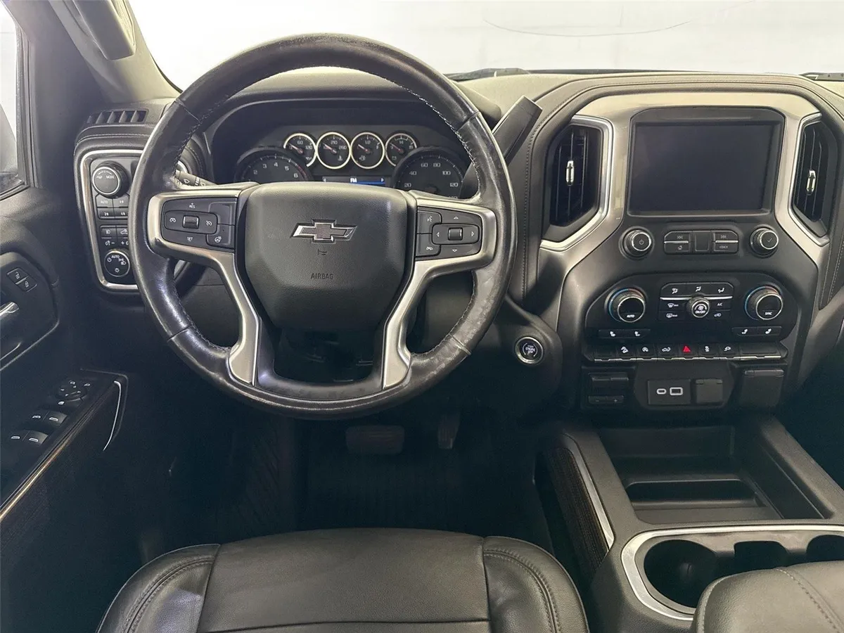 2020 Chevrolet Silverado 1500 RST thumbnail 30