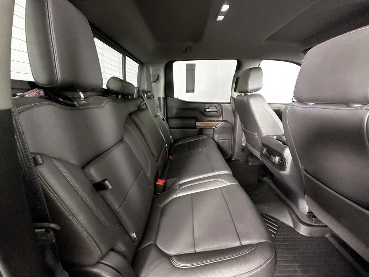 2020 Chevrolet Silverado 1500 RST thumbnail 40