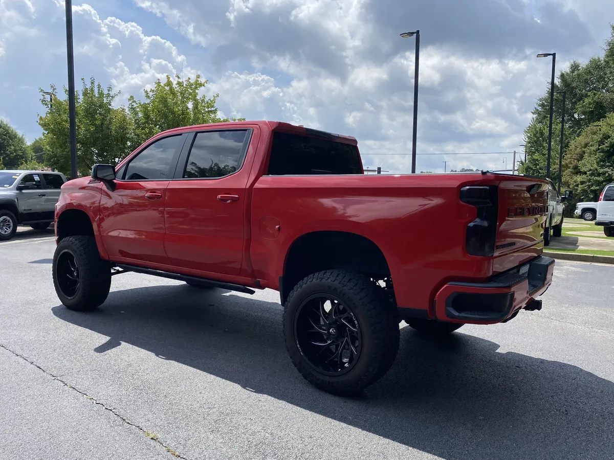 2020 Chevrolet Silverado 1500 RST thumbnail 6