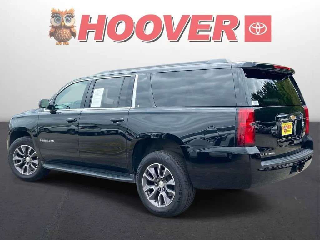 2020 Chevrolet Suburban LT thumbnail 8