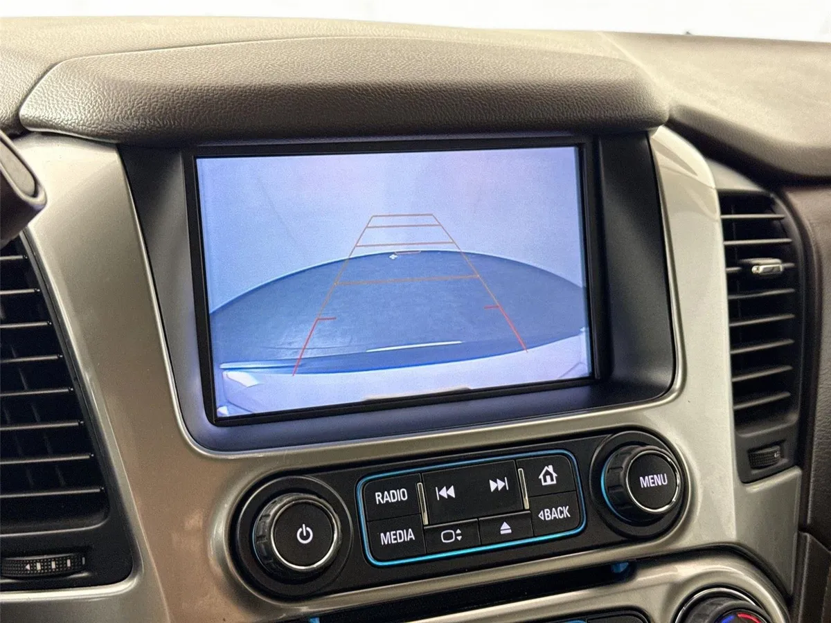 2020 Chevrolet Tahoe LT thumbnail 25