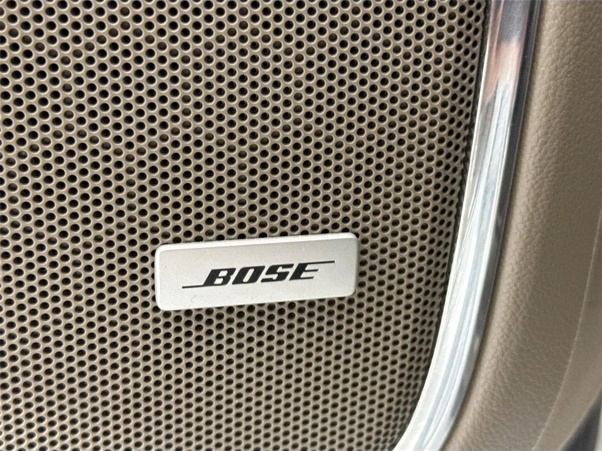 2020 Chevrolet Tahoe LT thumbnail 31