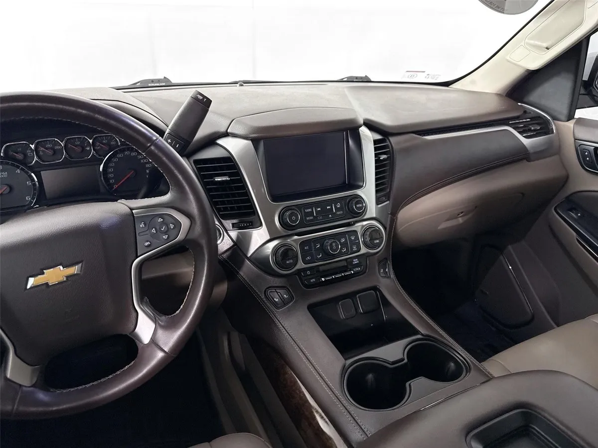 2020 Chevrolet Tahoe LT thumbnail 35