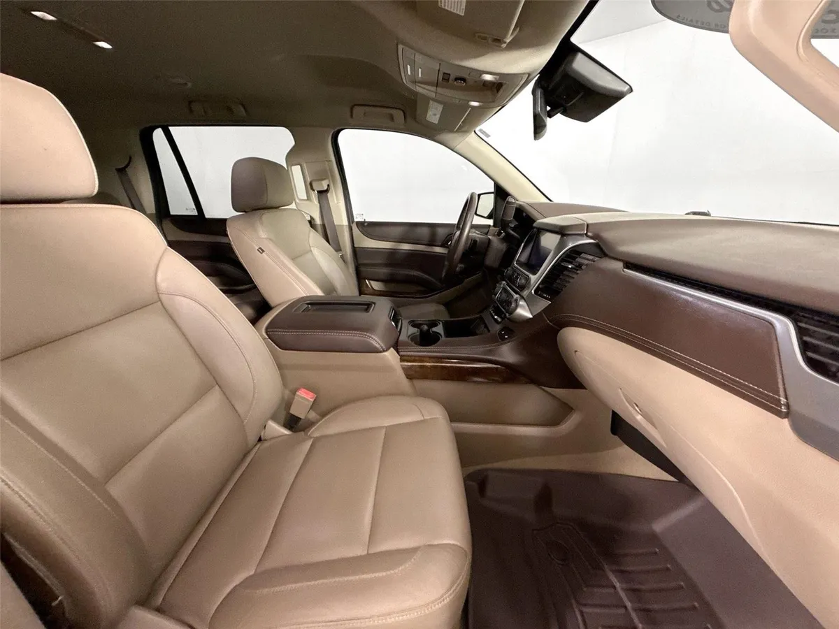 2020 Chevrolet Tahoe LT thumbnail 45