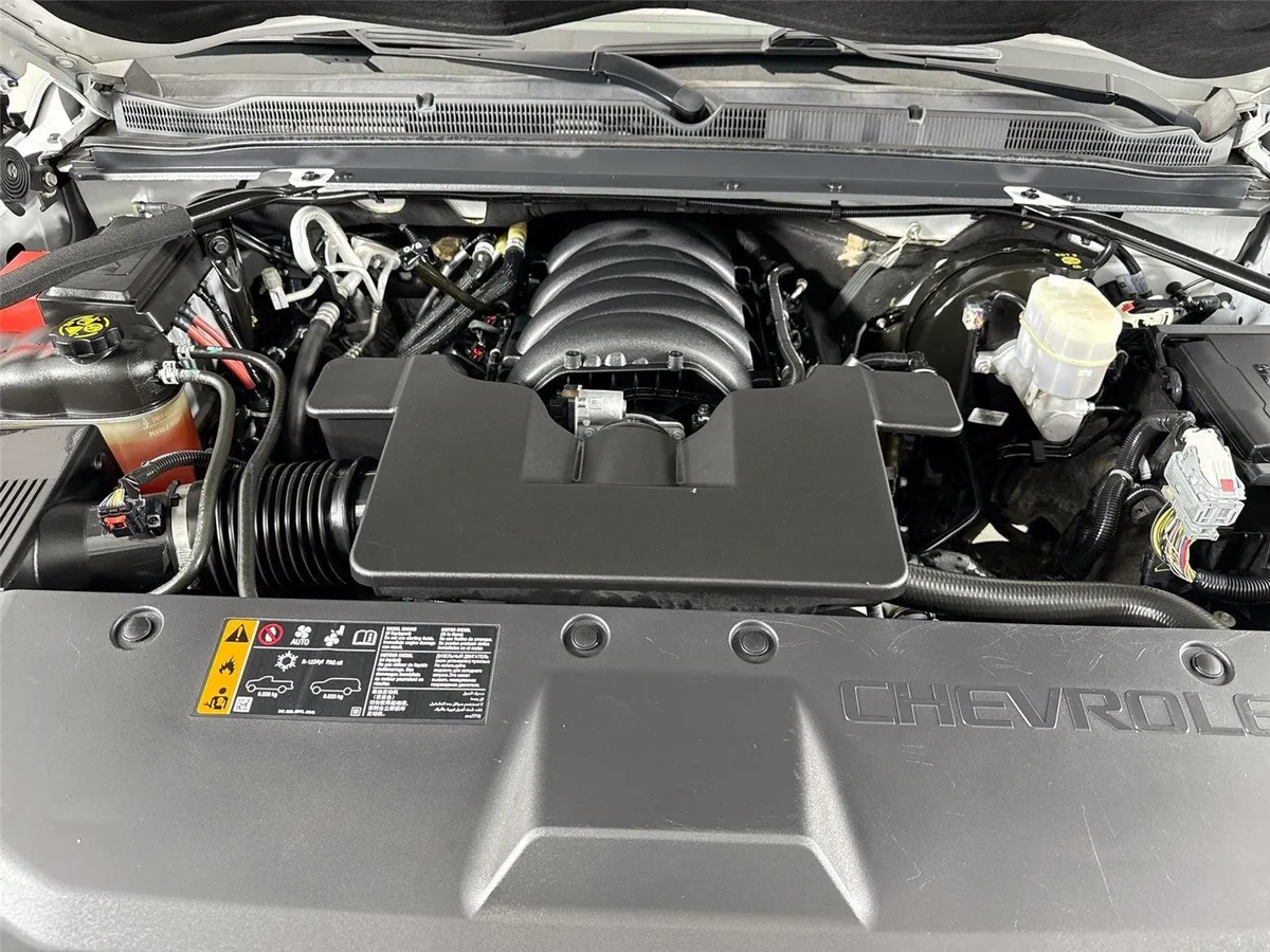 2020 Chevrolet Tahoe LT thumbnail 47