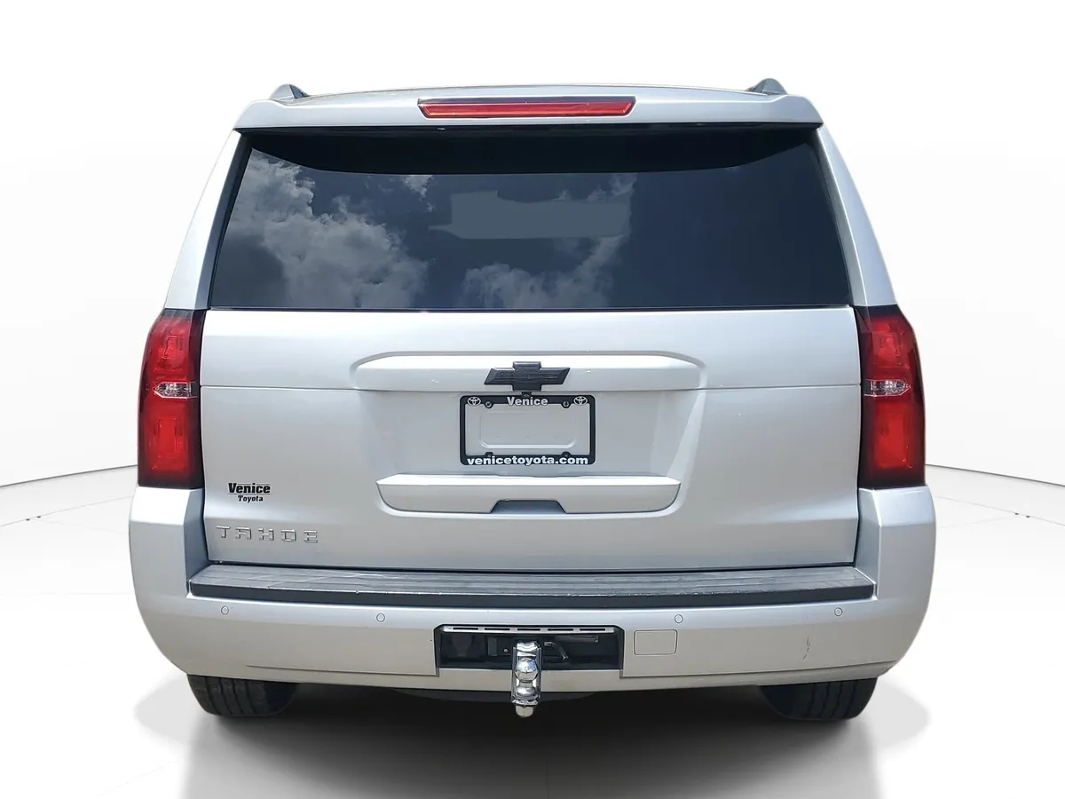 2020 Chevrolet Tahoe LT thumbnail 7