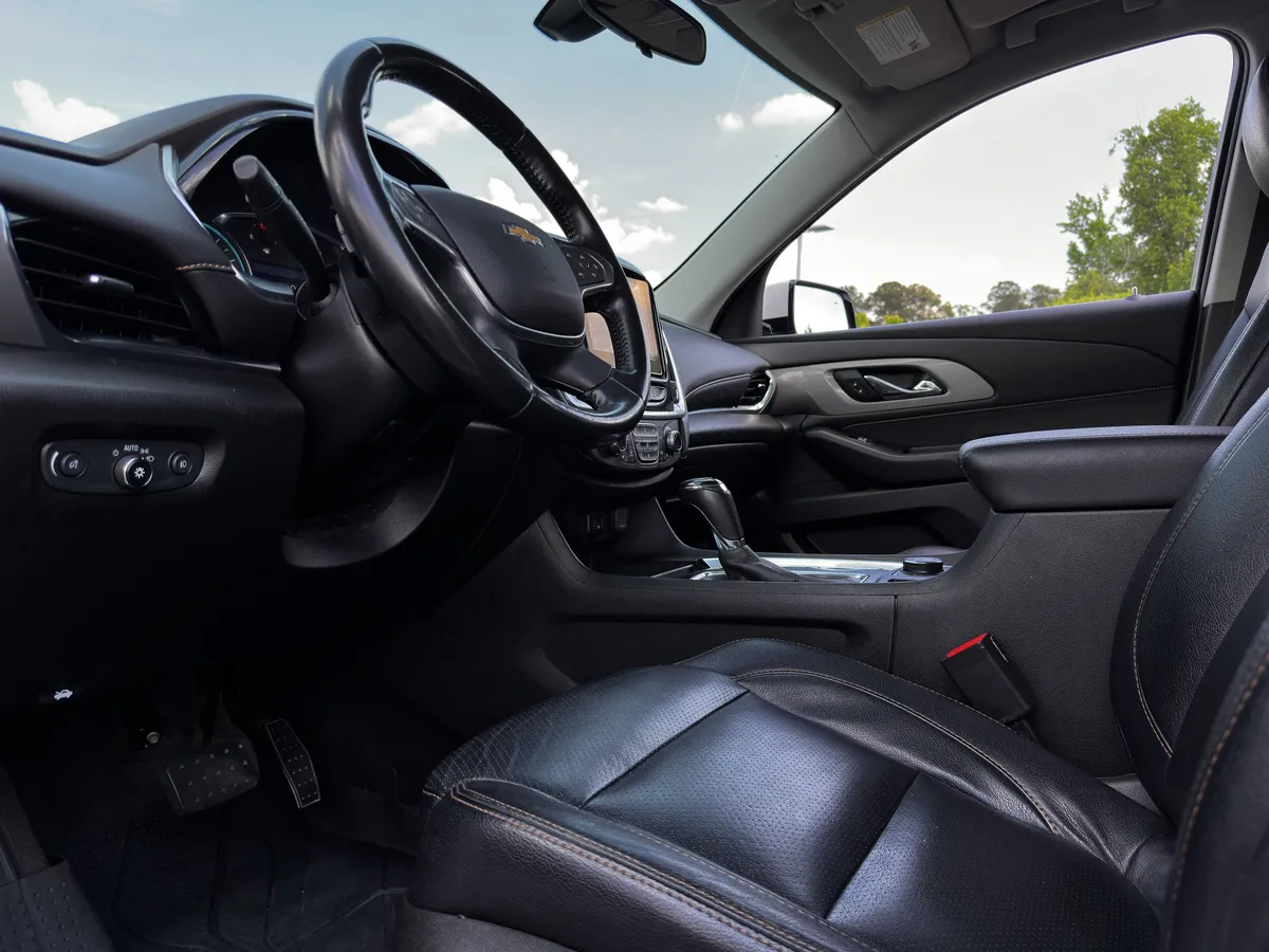 2020 Chevrolet Traverse LT Cloth thumbnail 15