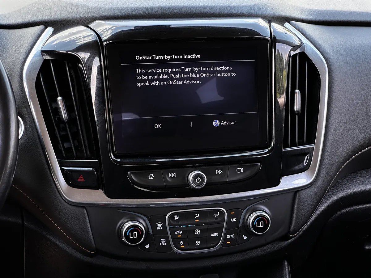 2020 Chevrolet Traverse LT Cloth thumbnail 23