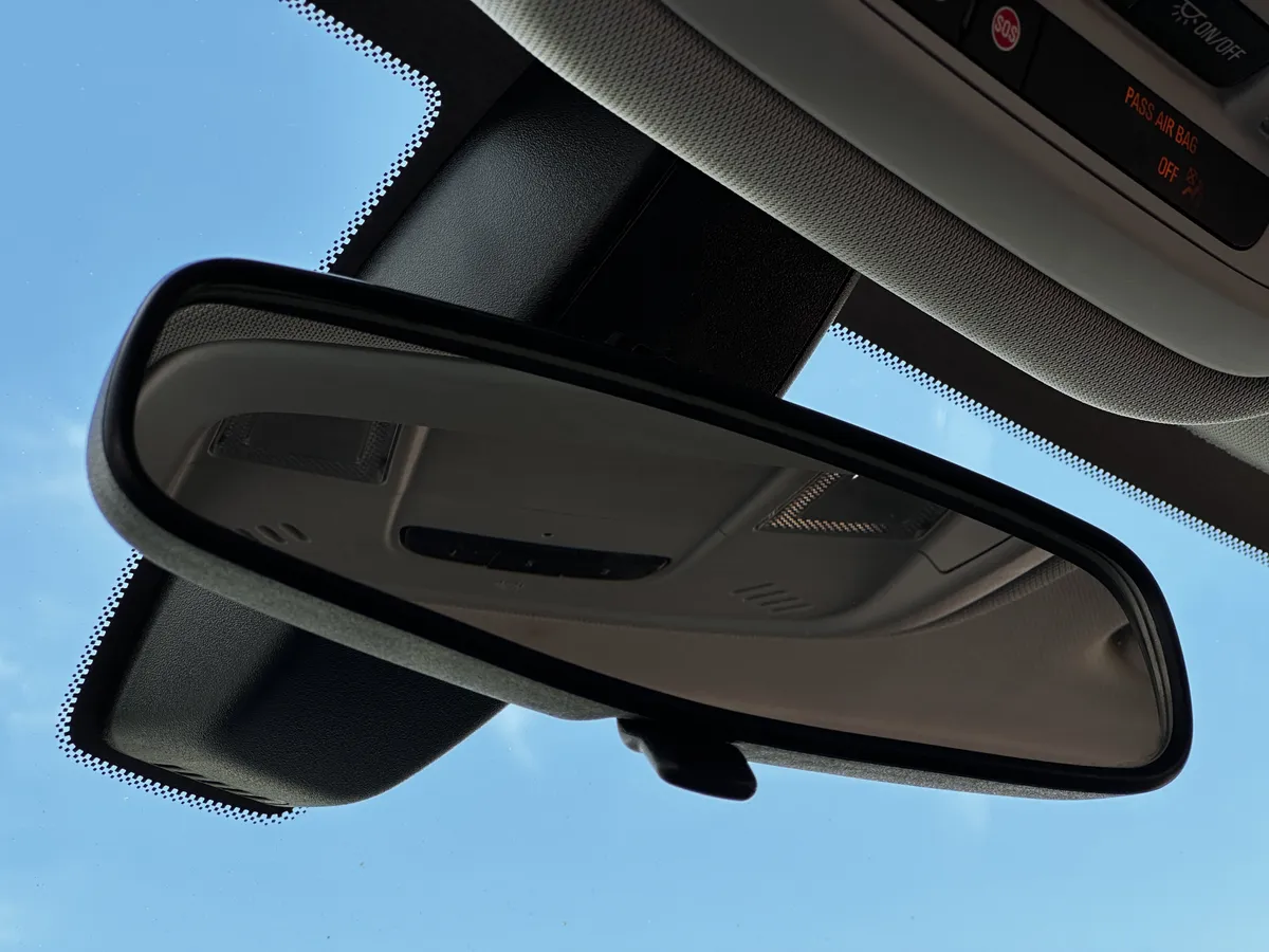 2020 Chevrolet Traverse LT Cloth thumbnail 26