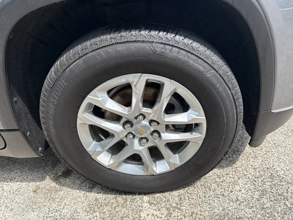 2020 Chevrolet Traverse LT Leather thumbnail 12