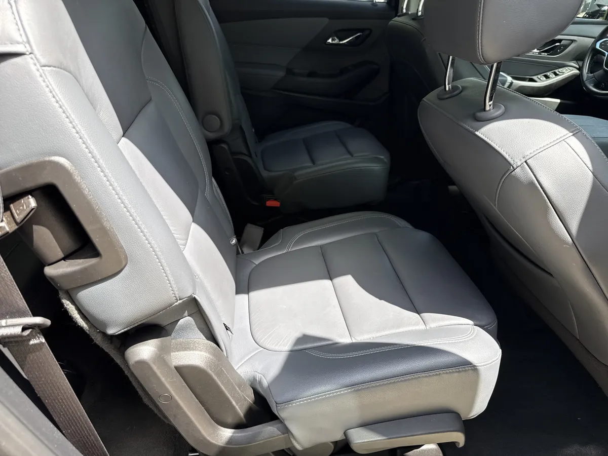 2020 Chevrolet Traverse LT Leather thumbnail 15