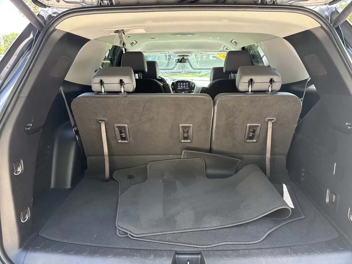 2020 Chevrolet Traverse LT Leather thumbnail 18