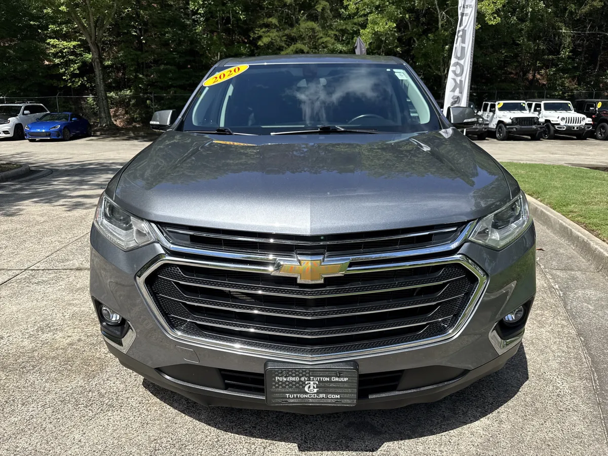 2020 Chevrolet Traverse LT Leather thumbnail 2