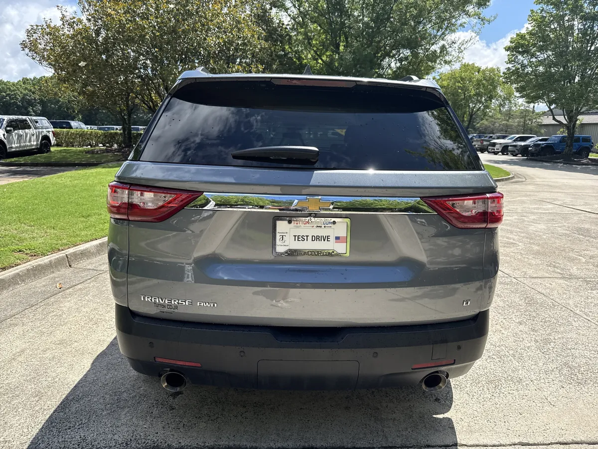 2020 Chevrolet Traverse LT Leather thumbnail 6