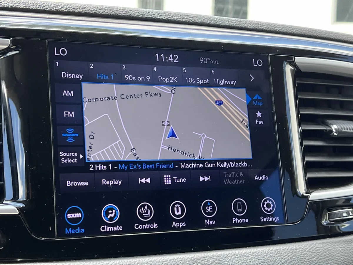 2020 Chrysler Pacifica Touring L thumbnail 22