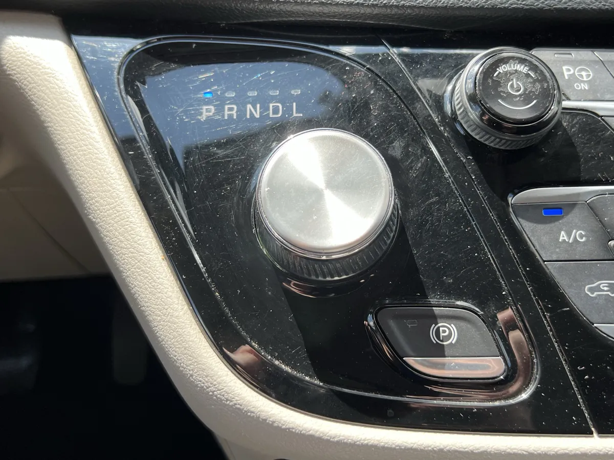 2020 Chrysler Pacifica Touring L thumbnail 25