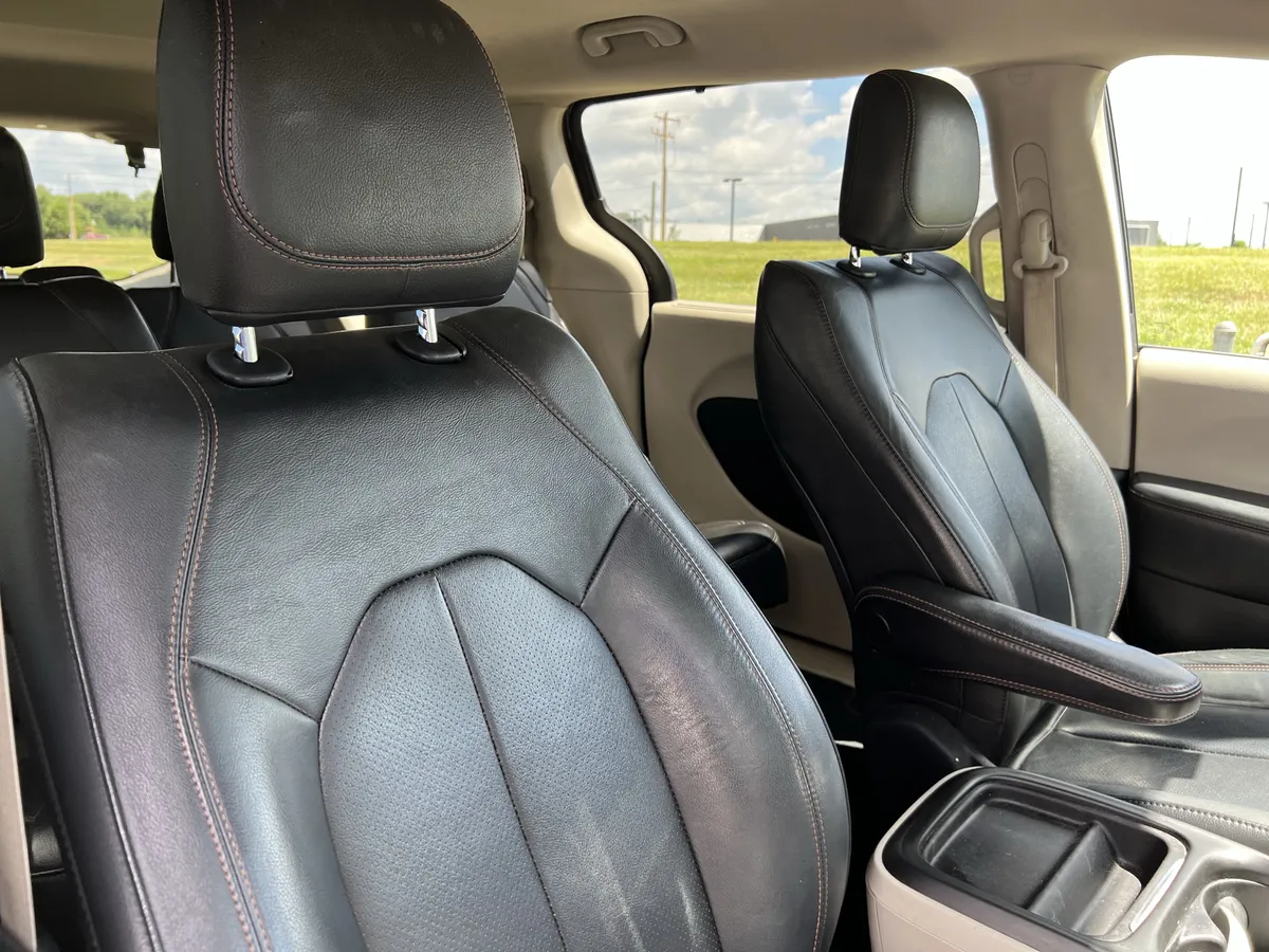 2020 Chrysler Pacifica Touring L thumbnail 34