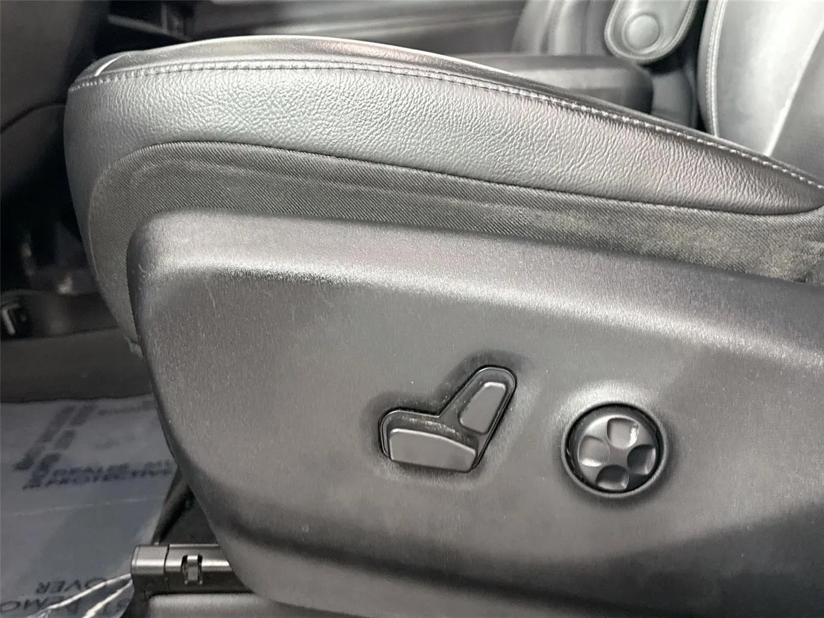 2020 Chrysler Pacifica Touring L Plus thumbnail 29