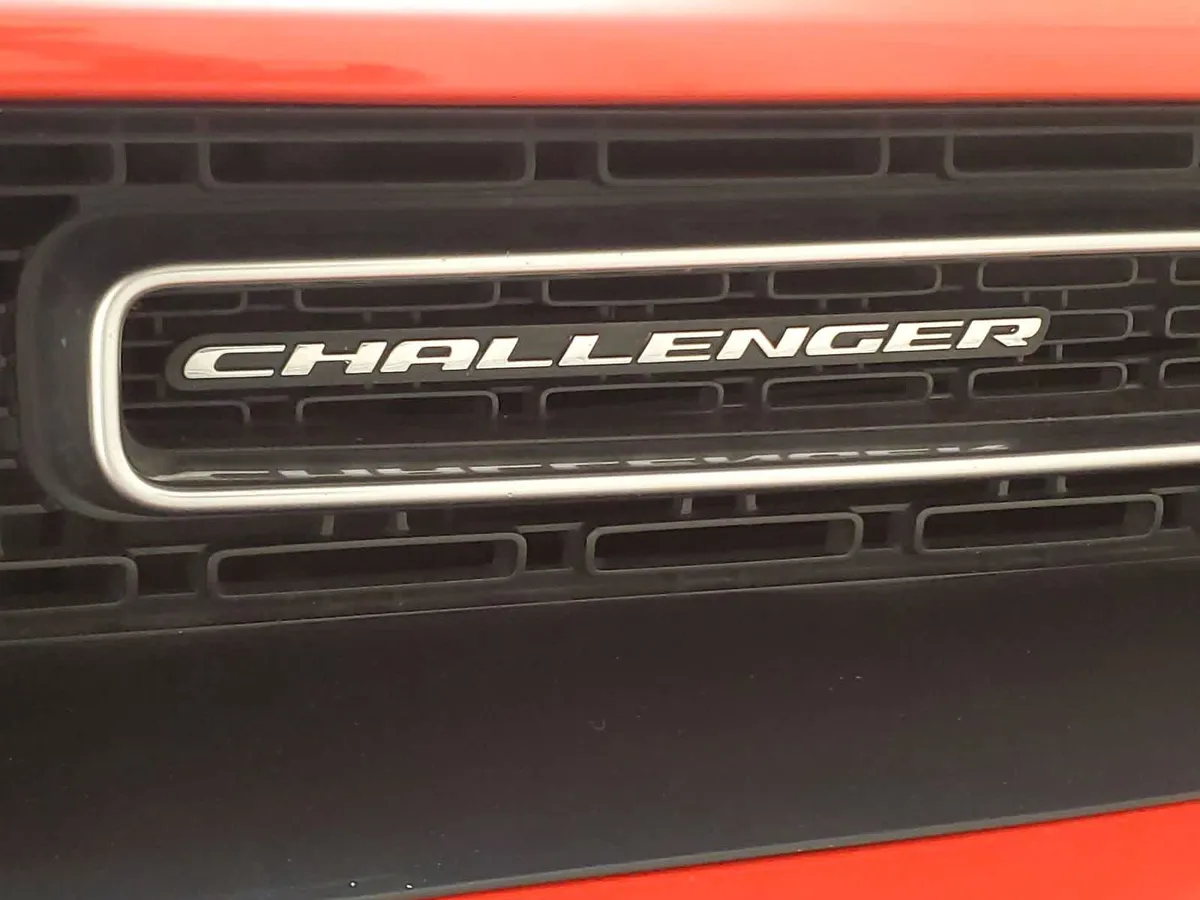 2020 Dodge Challenger SXT thumbnail 20