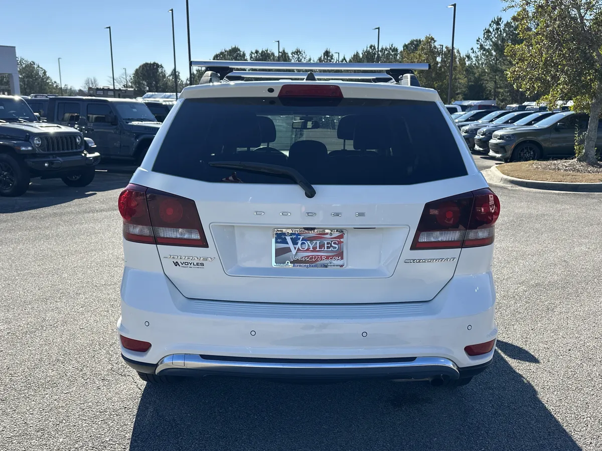 2020 Dodge Journey Crossroad thumbnail 6