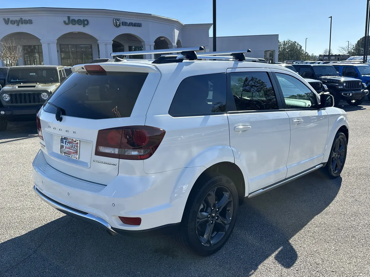2020 Dodge Journey Crossroad thumbnail 7