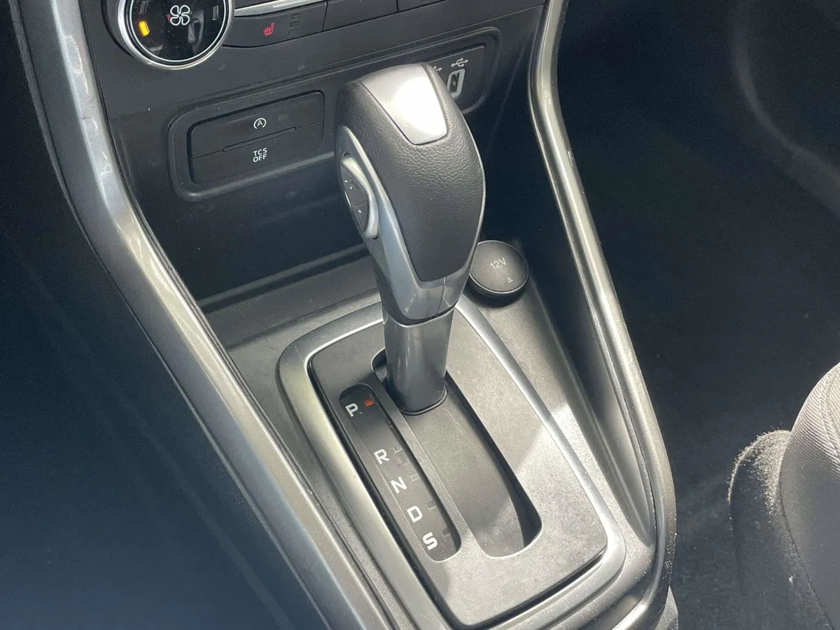 2020 Ford EcoSport SE thumbnail 35