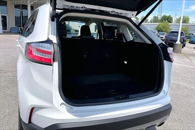 2020 Ford Edge SEL thumbnail 31